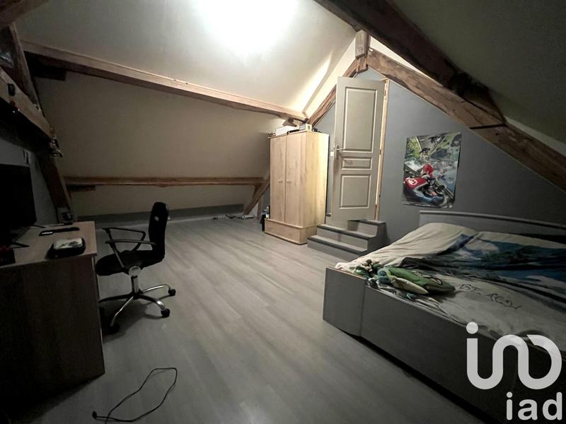 Maison - 172 m² - 8 pièces