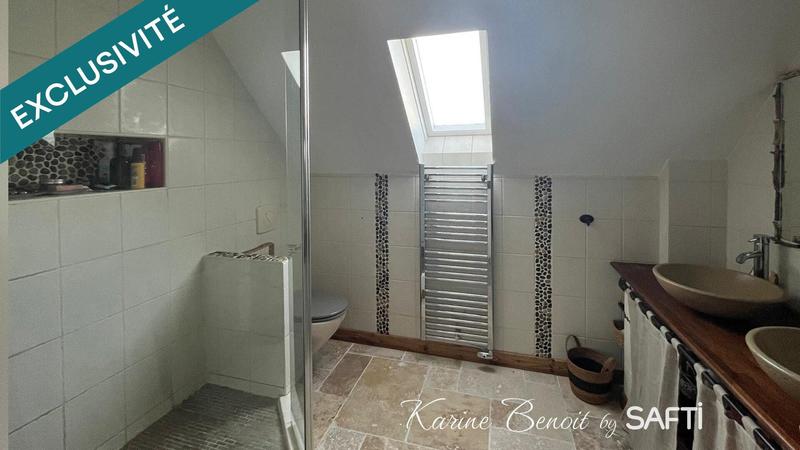 Maison - 237 m² - 8 pièces