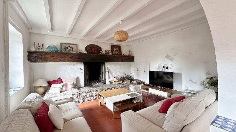 Corps de ferme - 378 m² - 7 pièces