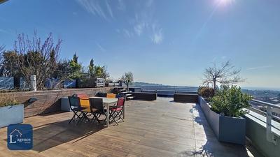 Duplex - 122 m² - 5 pièces