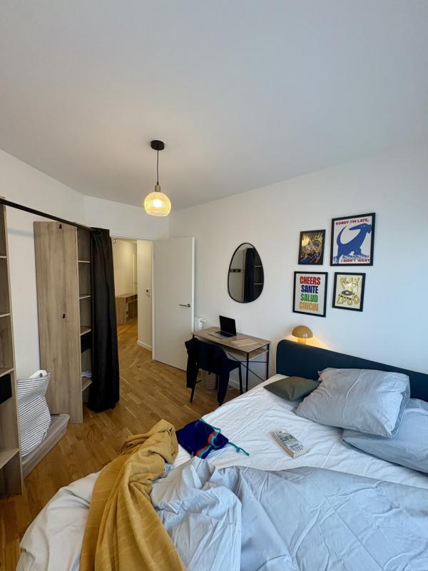 Chambre - 19 m² - 5 pièces