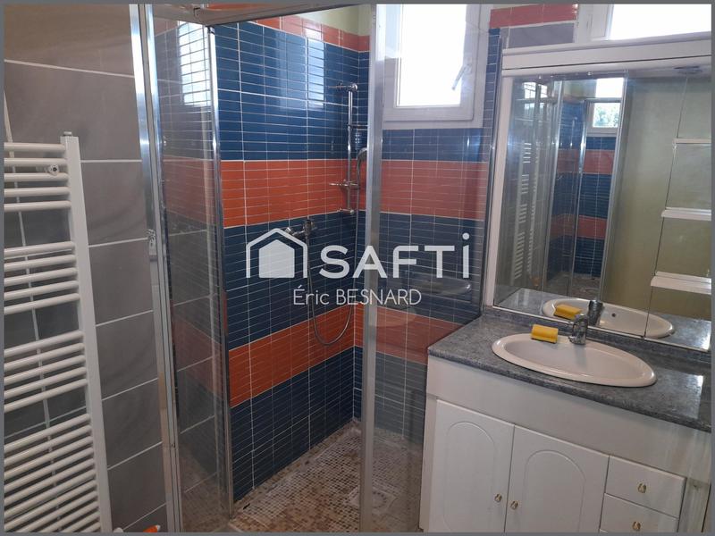 Maison de village - 215 m² - 10 pièces