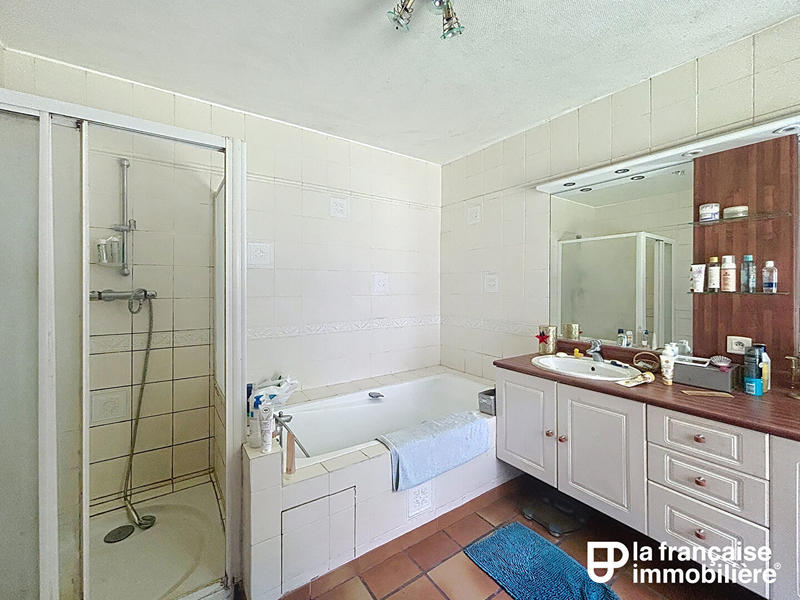 Maison - 159 m² - 5 pièces