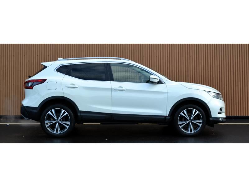 Nissan Qashqai 1.2 Dig-T 115 Xtronic n-Connecta