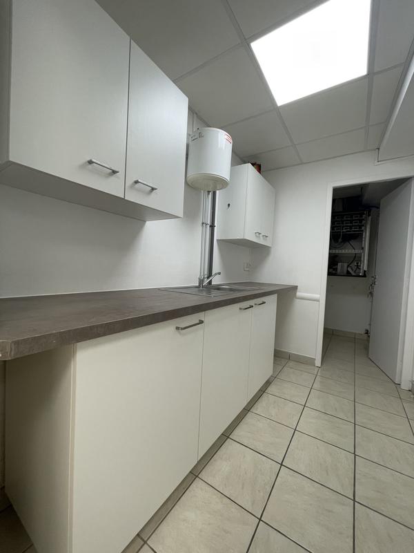 Local commercial - 250 m²