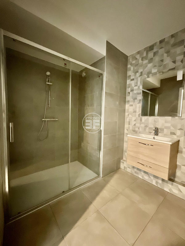 Appartement - 86 m² - 4 pièces