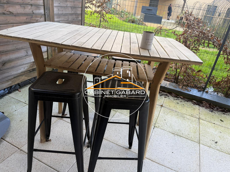 Appartement - 85 m² - 3 pièces