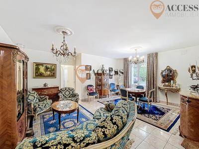 Appartement - 84 m² - 4 pièces