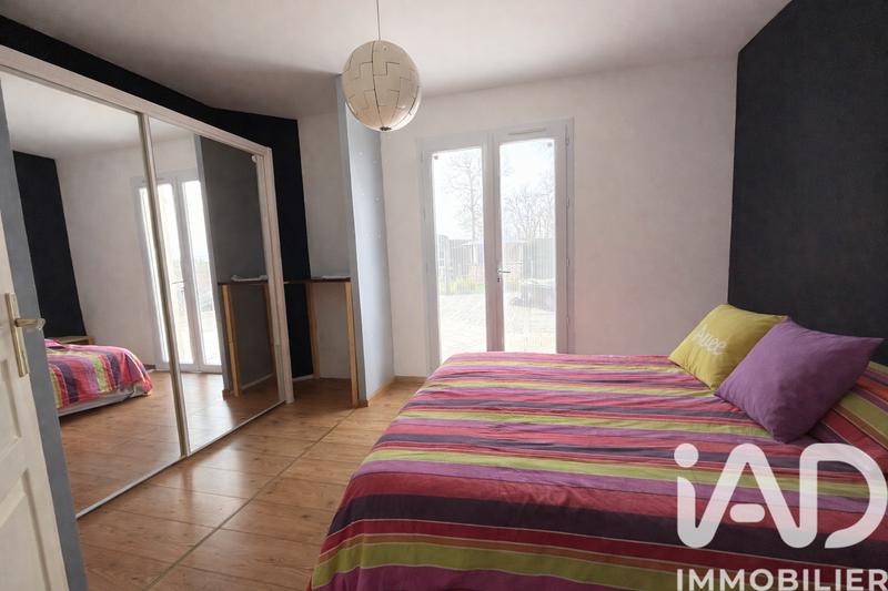 Maison - 199 m² - 9 pièces