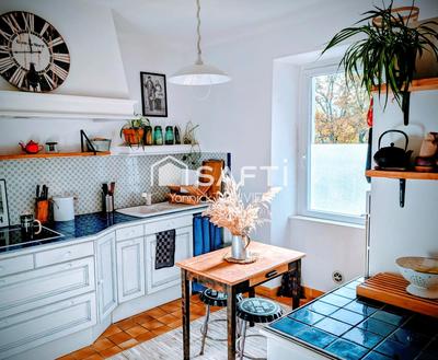 Maison - 90 m² - 4 pièces