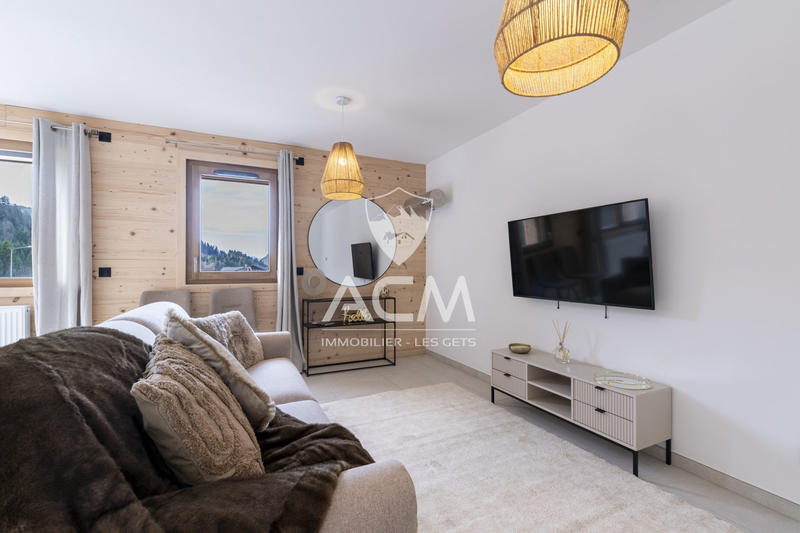 Appartement - 111 m² - 4 pièces