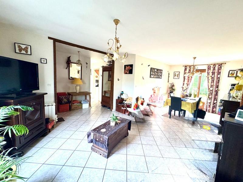 Maison - 130 m² - 7 pièces