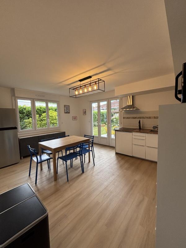 Chambre - 17 m² - 1 pièce