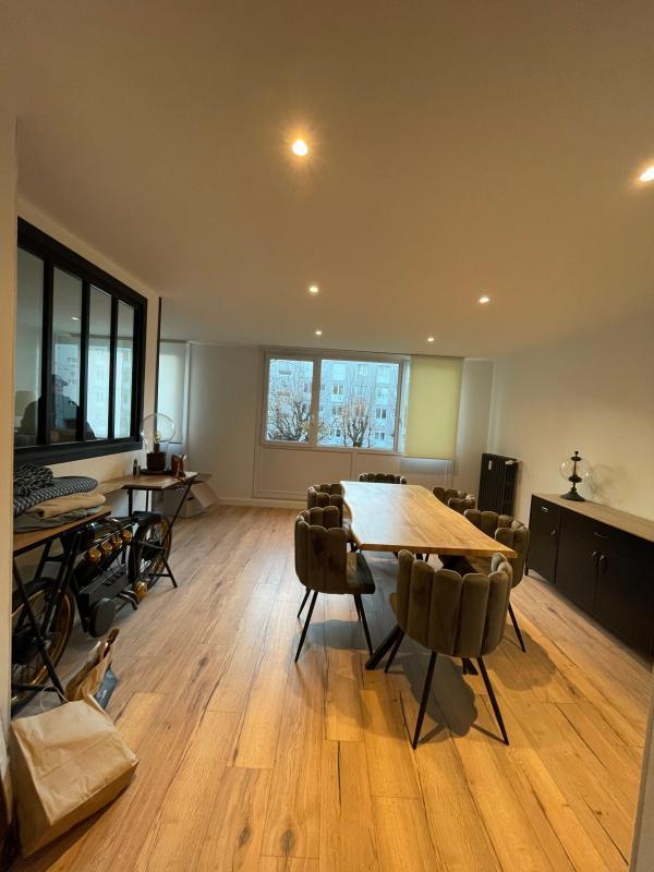 Appartement - 72 m² - 3 pièces