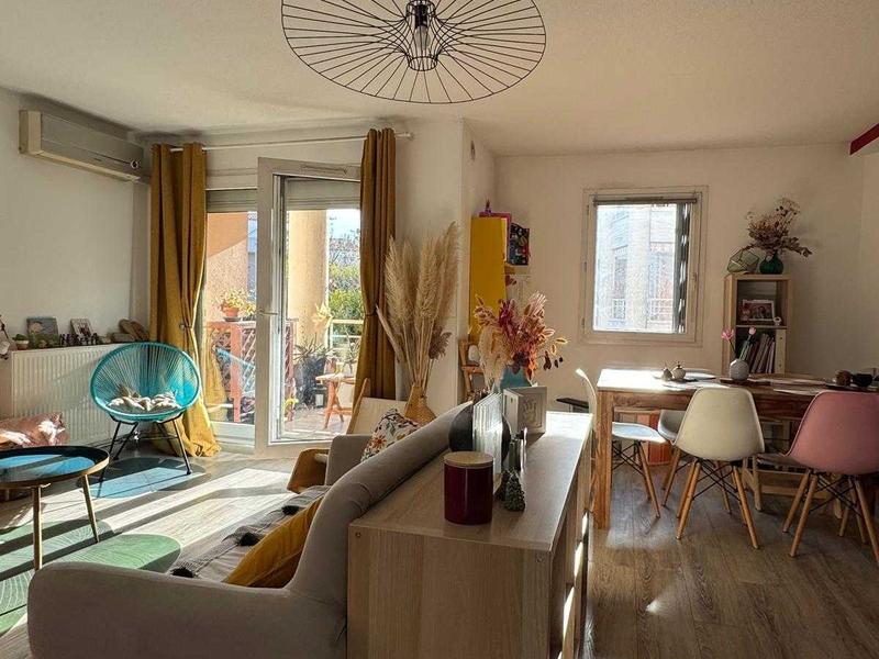 Appartement - 97 m² - 4 pièces