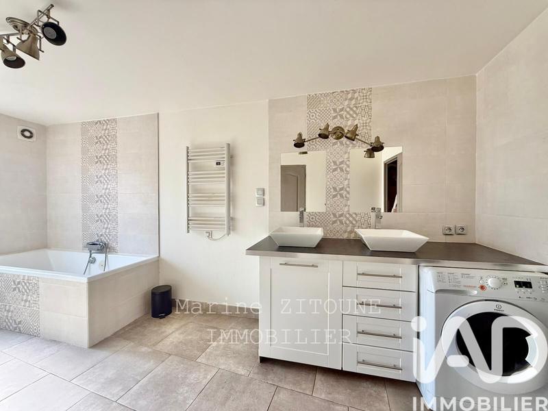 Maison - 168 m² - 5 pièces