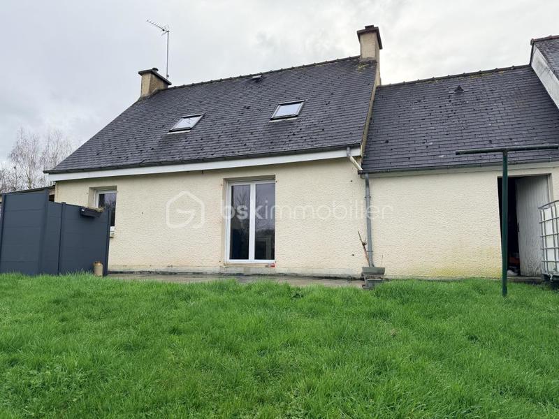 Maison traditionnelle - 87 m² - 4 pièces