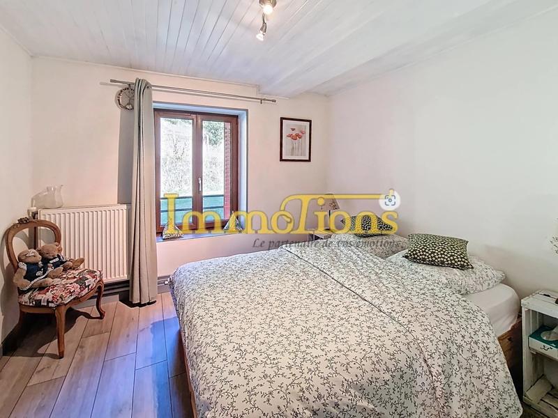 Maison - 210 m² - 7 pièces