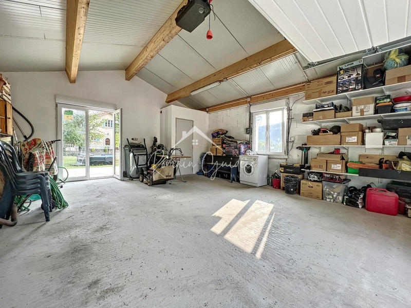 Maison - 140 m² - 5 pièces