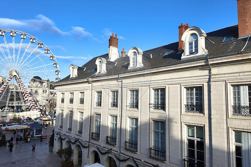 Appartement - 82 m² - 3 pièces