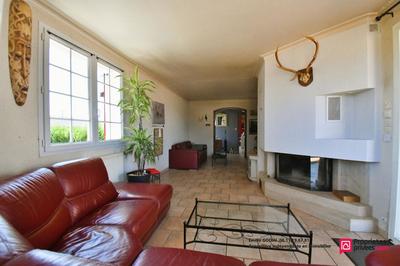 Maison - 110 m² - 6 pièces