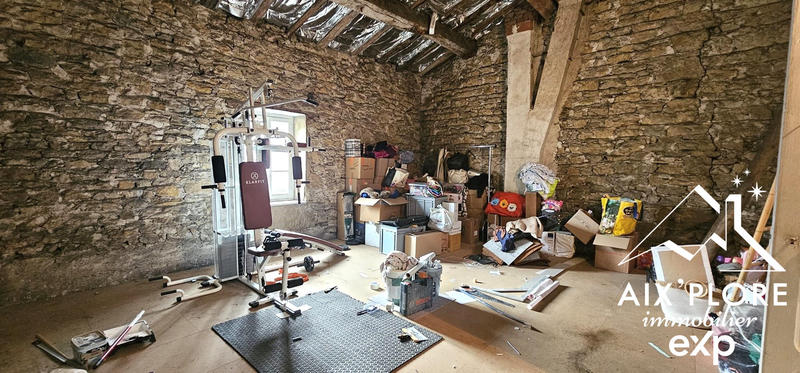 Maison - 209 m² - 6 pièces