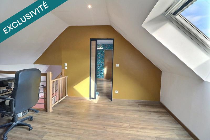 Maison - 187 m² - 8 pièces