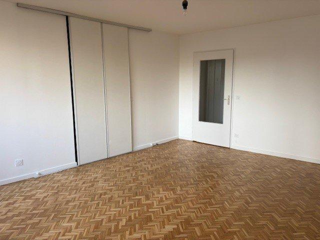 Studio - 32 m² - 1 pièce