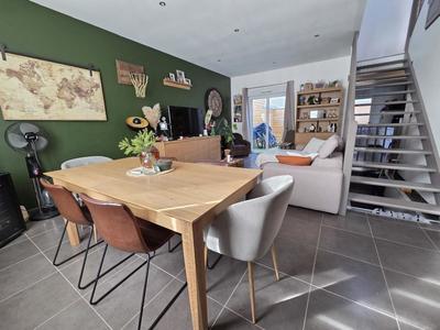 Maison de ville - 92 m² - 5 pièces