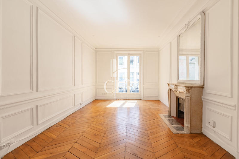 Bureau - 173 m² - 5 pièces