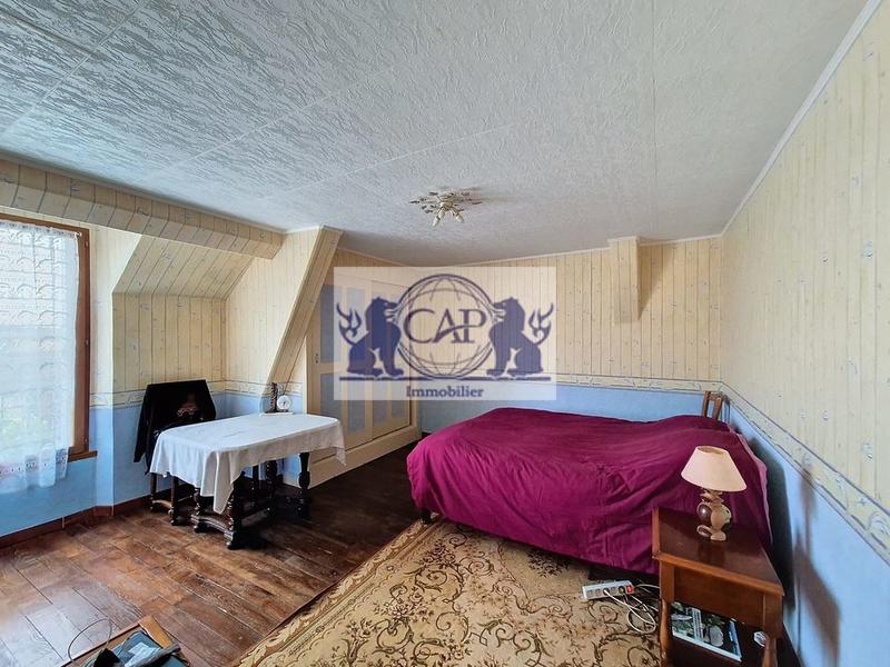 Maison traditionnelle - 145 m² - 5 pièces