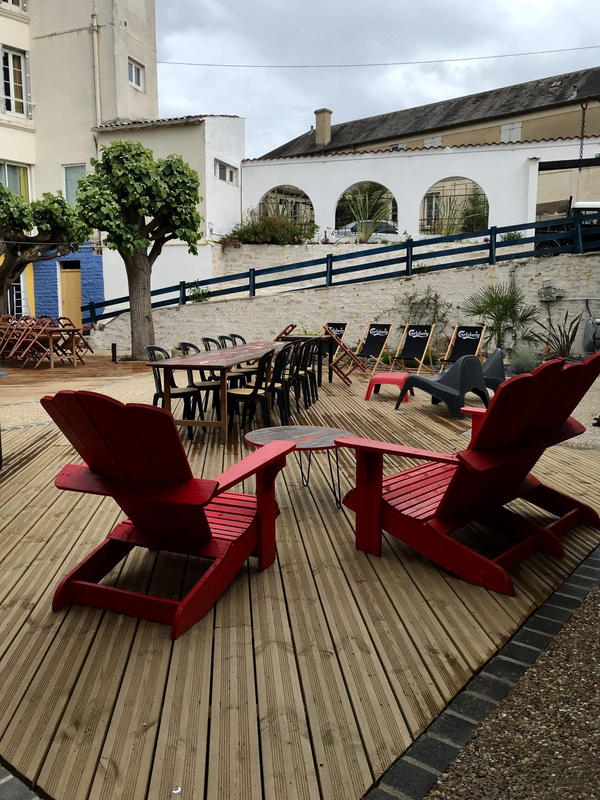 Local commercial - 408 m²