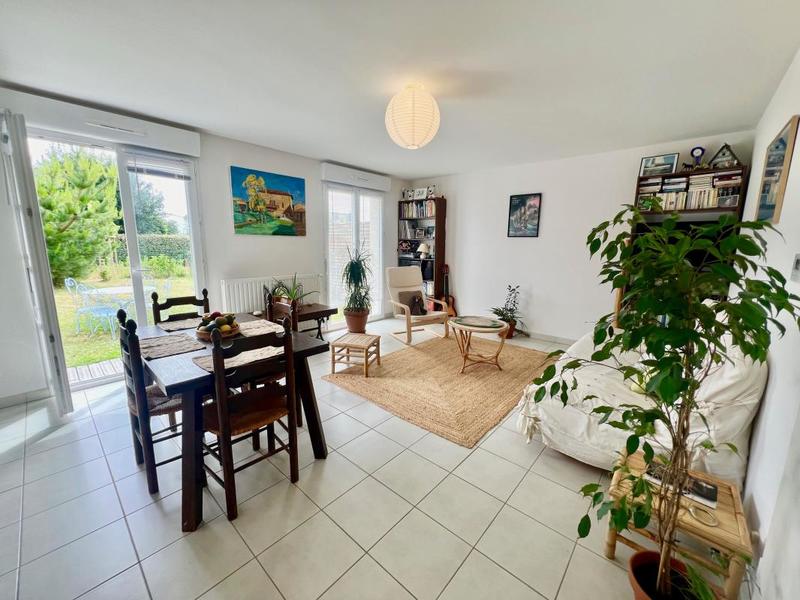 Maison - 93 m² - 5 pièces