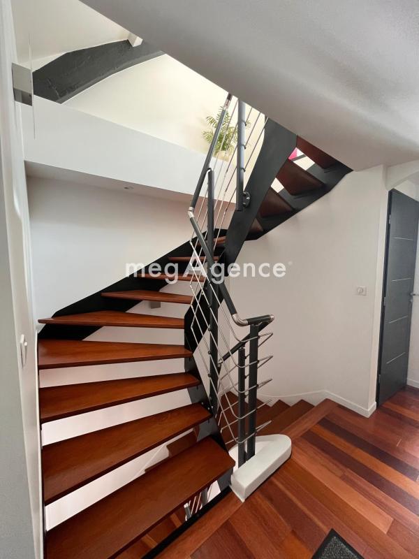 Appartement - 118 m² - 5 pièces