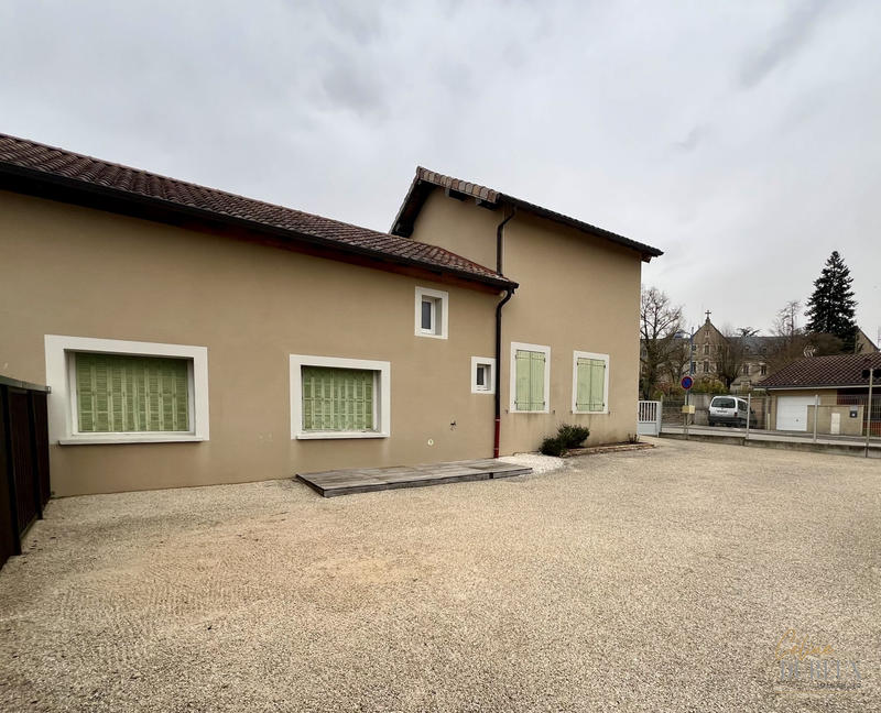Maison - 115 m² - 5 pièces