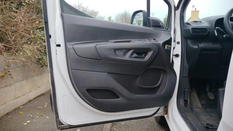 Citroën Berlingo Vu 1.5 BlueHDi 100 Worker m