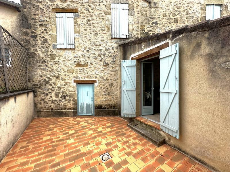 Maison traditionnelle - 117 m² - 6 pièces