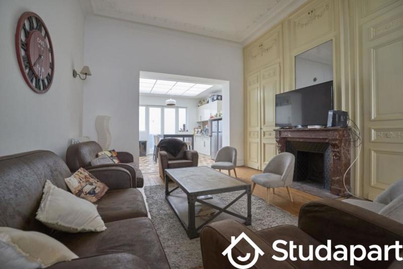 Chambre - 16 m² - 1 pièce