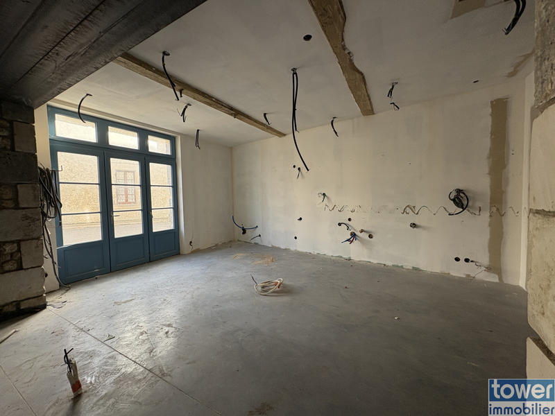 Maison de village - 307 m² - 7 pièces