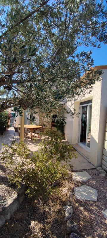 Demeure - 242 m² - 8 pièces