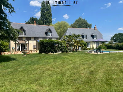 Maison - 210 m² - 7 pièces