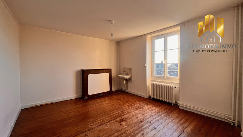 Maison - 205 m² - 9 pièces