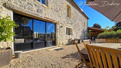 Propriété - 271 m² - 12 pièces