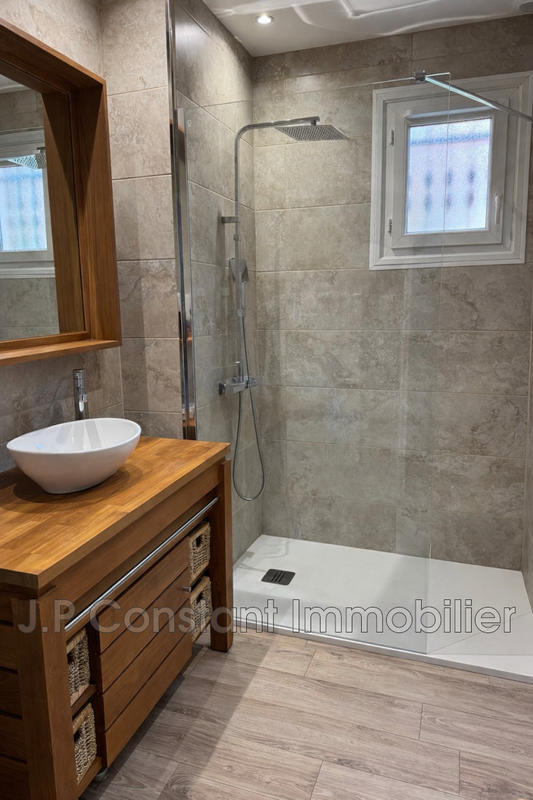 Maison - 99 m² - 4 pièces