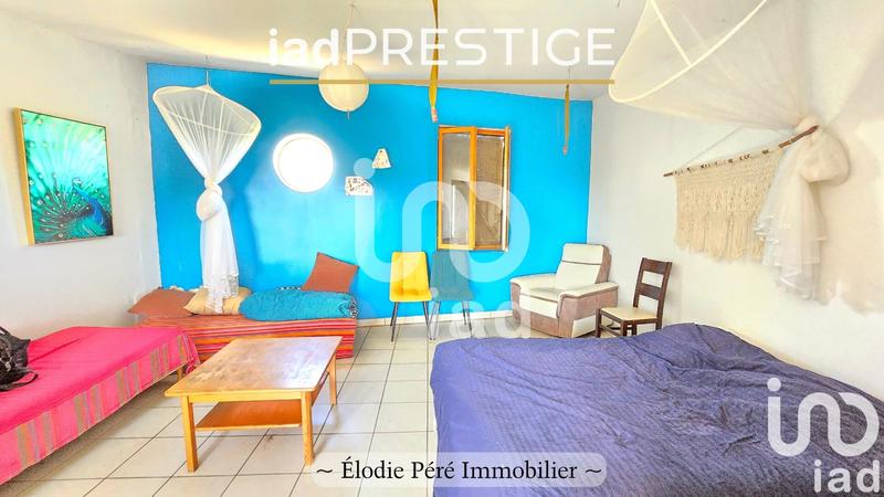 Maison - 236 m² - 6 pièces