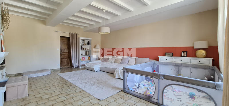 Maison de village - 169 m² - 7 pièces