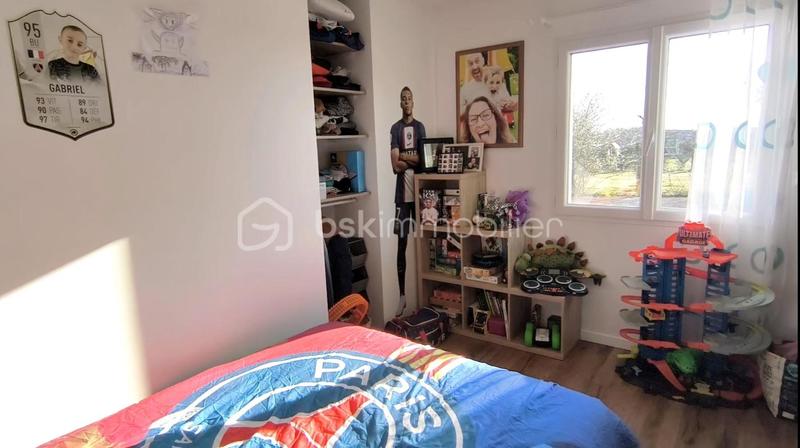 Maison - 90 m² - 4 pièces