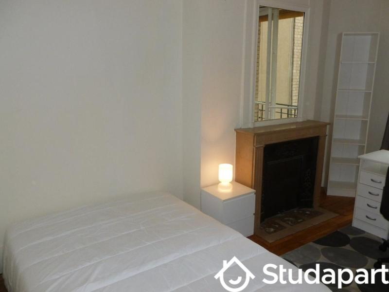 Chambre - 15 m² - 1 pièce