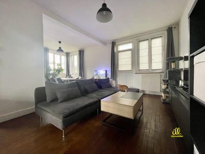 Appartement - 87 m² - 4 pièces