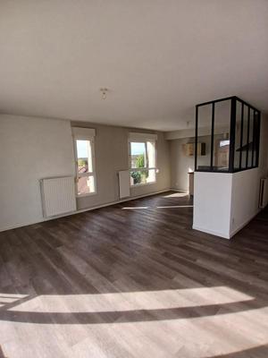 Appartement - 79 m² - 4 pièces